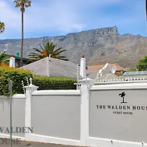 Guest house The Walden House